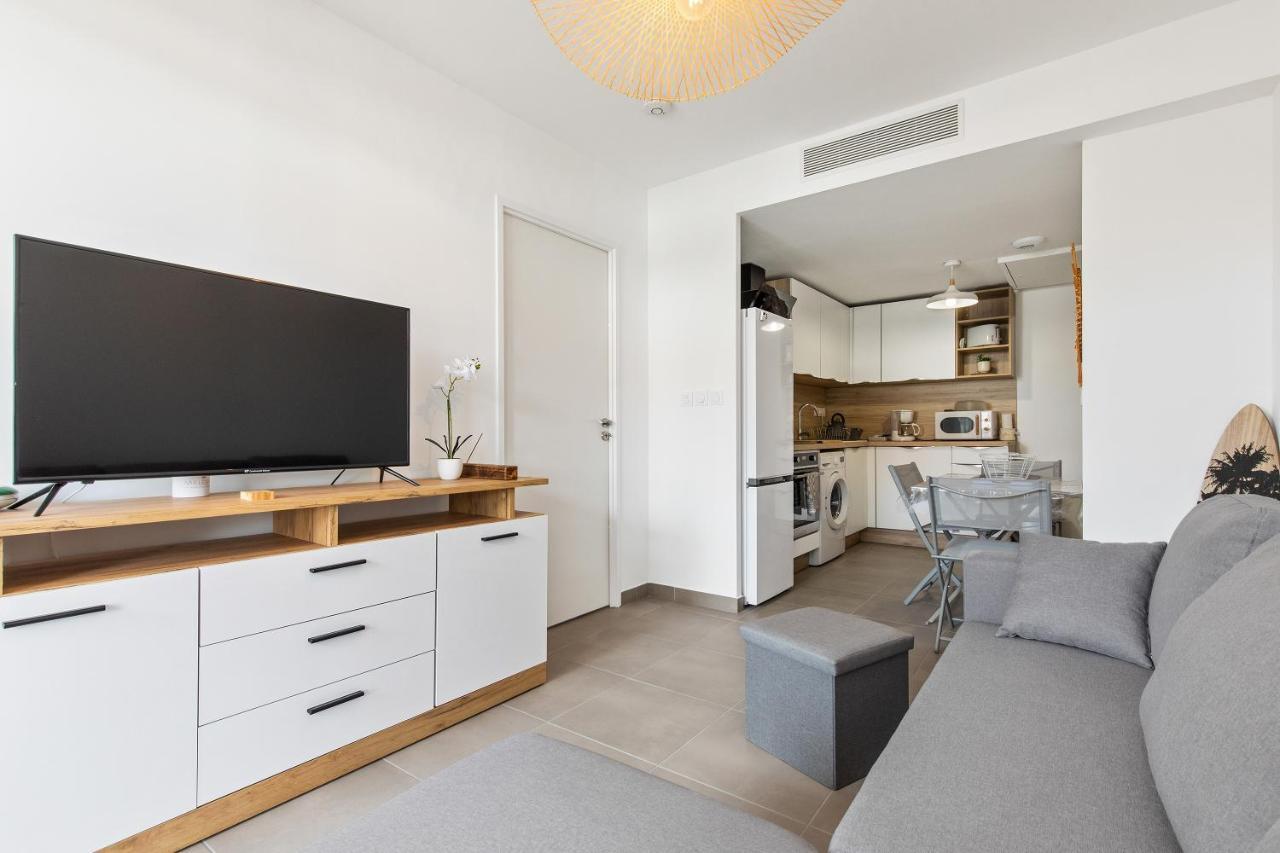 Le Corinthe - Appt Classe 3 Etoiles Et Climatise Marseillan  Exterior foto